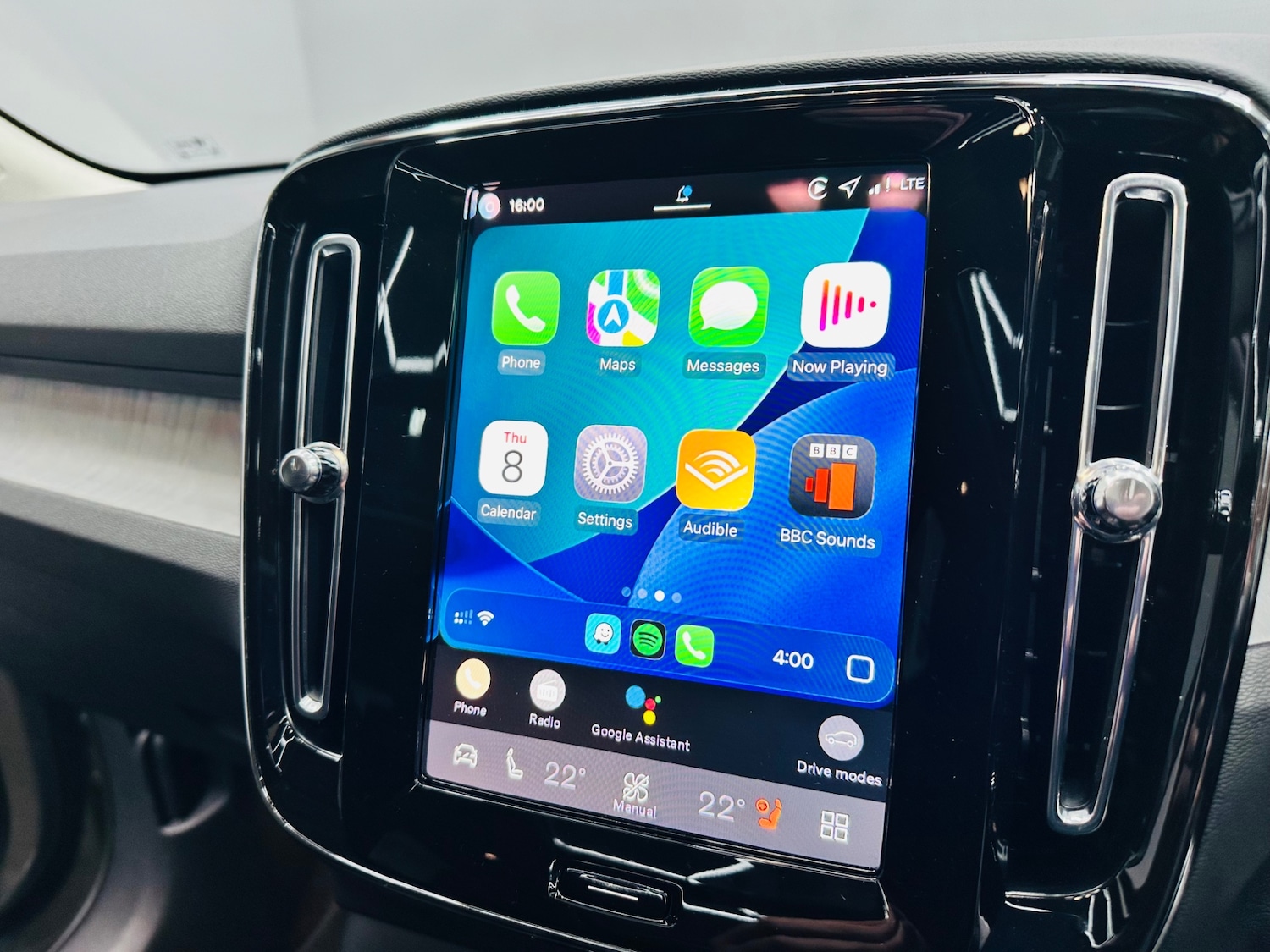 Used Volvo XC40 2025 for sale - 77148714: Photo 17