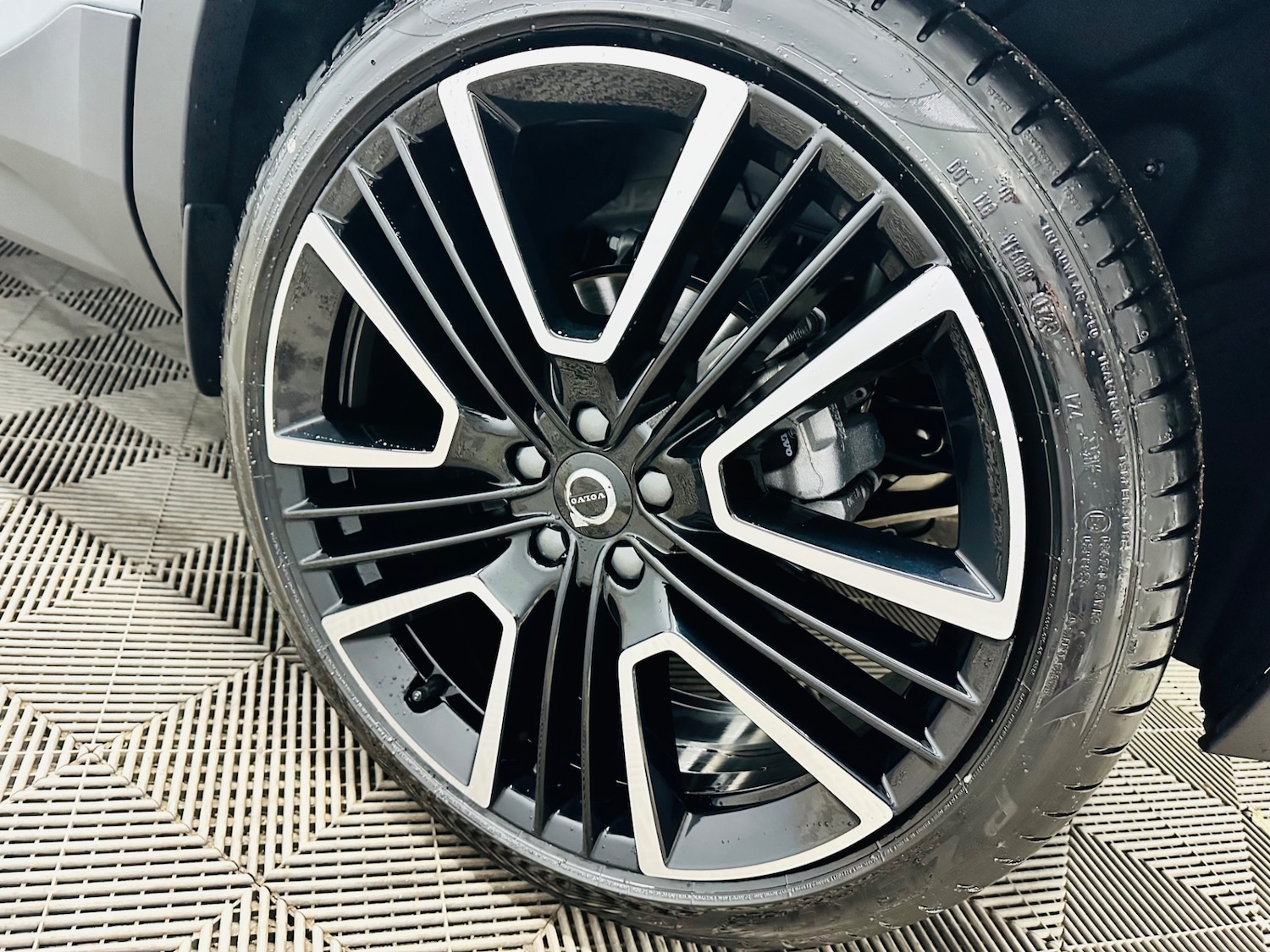 Used Volvo XC40 2025 for sale - 77148714: Photo 31