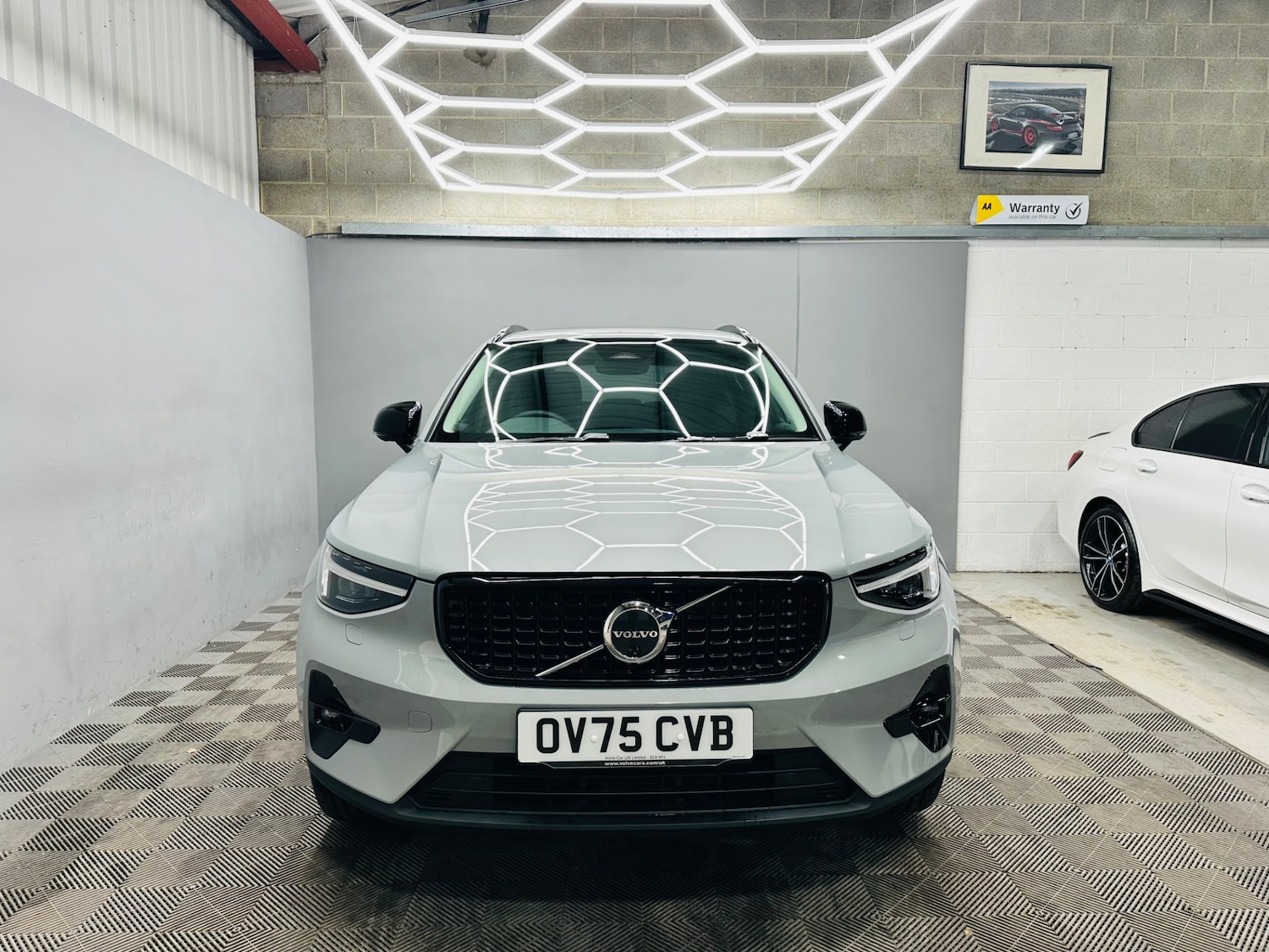 Used Volvo XC40 2025 for sale - 77148714: Photo 5