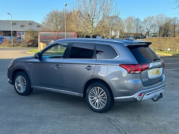 Used Mitsubishi Outlander 2019 for sale - 76893363: Photo