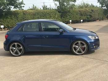 Used Audi A1 2015 for sale - 79487837: Photo