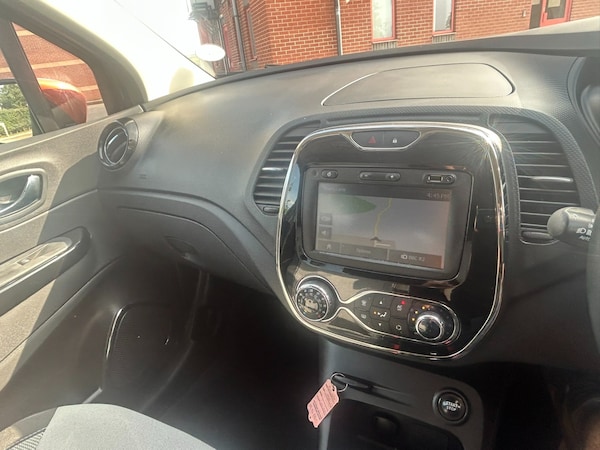 Used Renault Captur 2014 for sale - 75380956: Photo 8