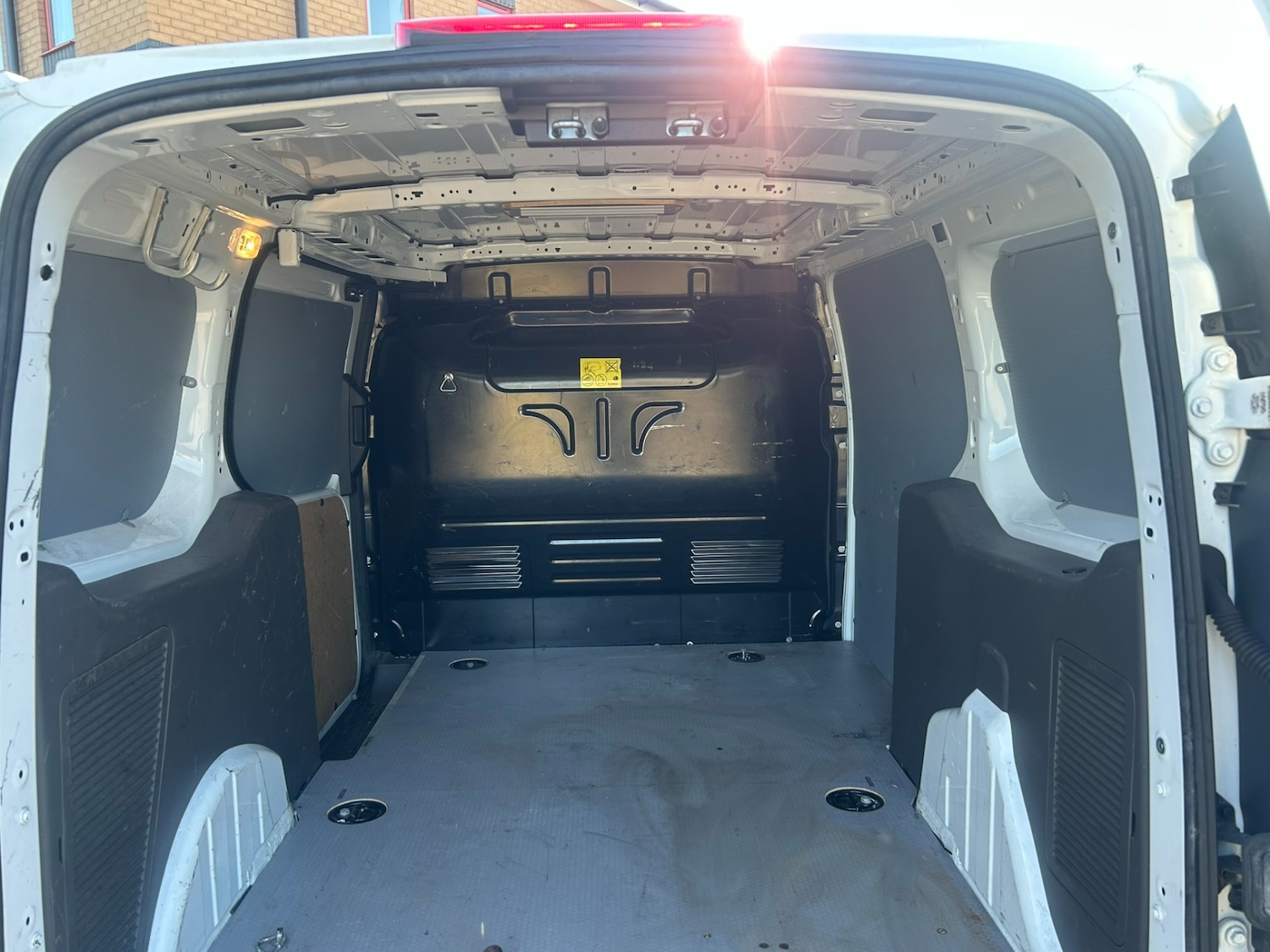 Used Ford Transit Connect 2019 for sale - 77946139: Photo 8