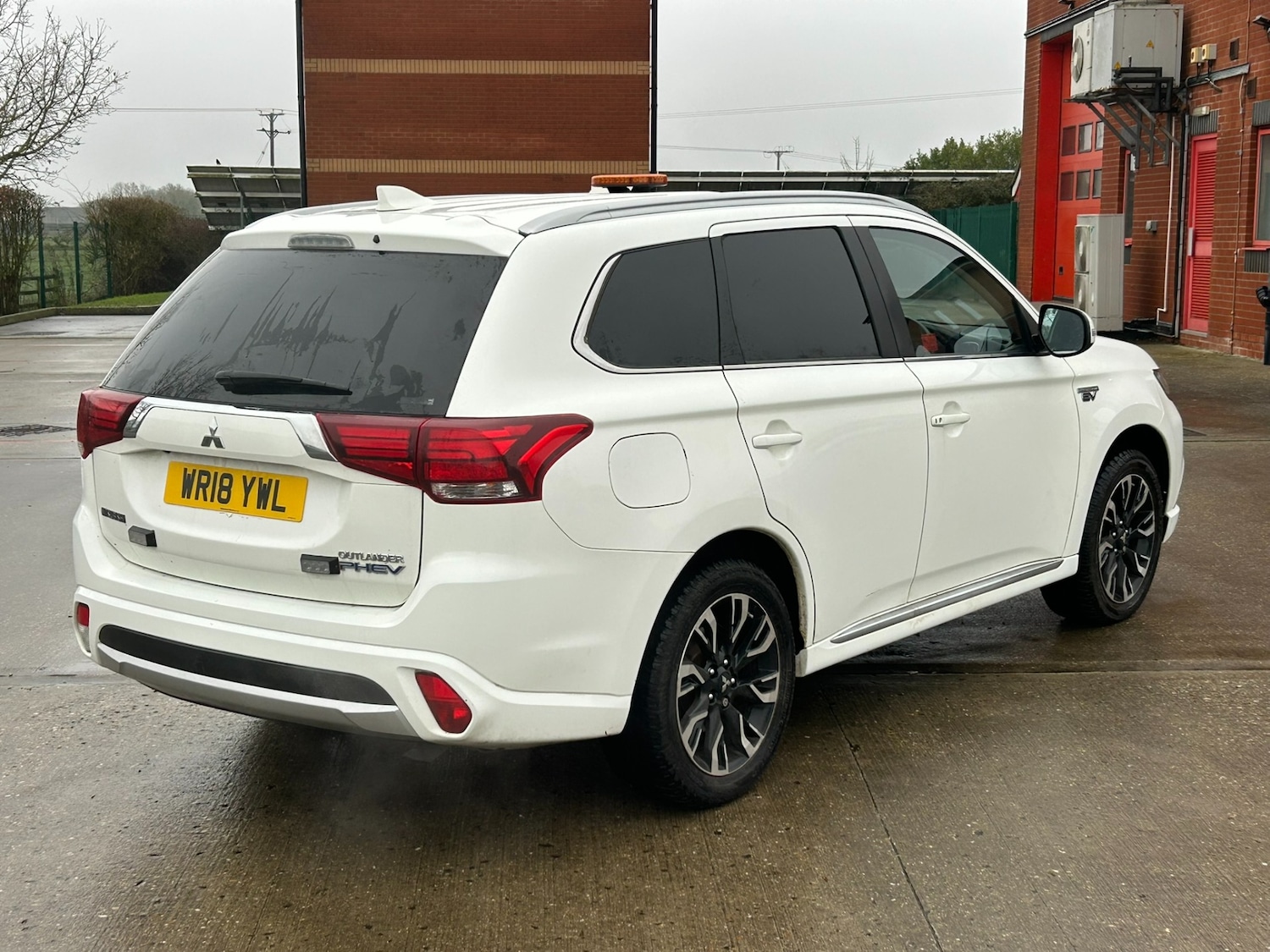 Used Mitsubishi Outlander 2018 for sale - 77261235: Photo 3