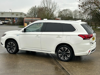 Used Mitsubishi Outlander 2018 for sale - 77261235: Photo