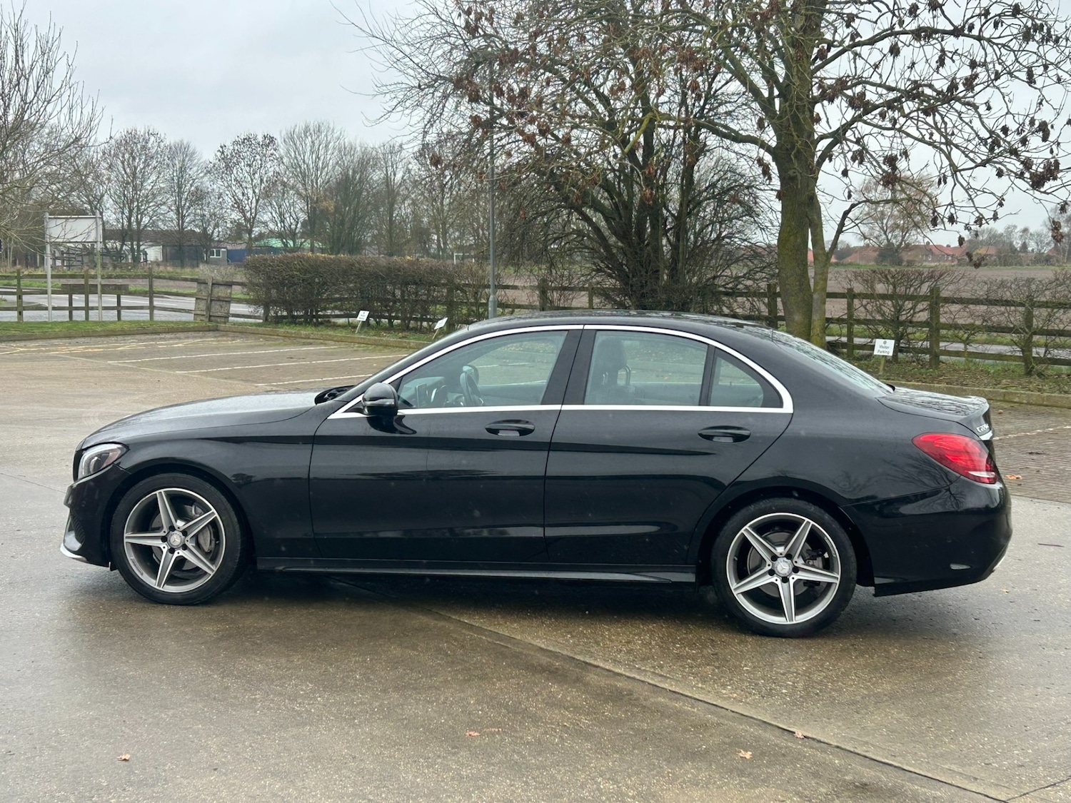 Used Mercedes-Benz C Class 2017 for sale - 76818099: Photo 5