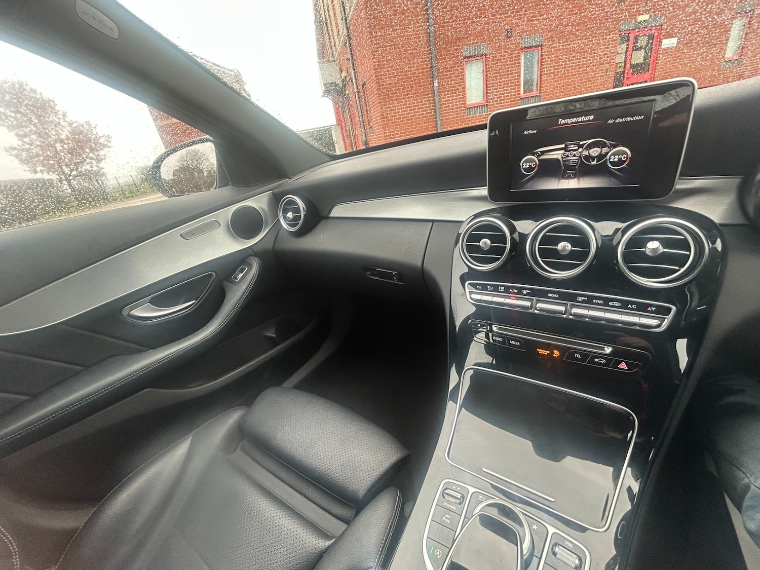 Used Mercedes-Benz C Class 2017 for sale - 76818099: Photo 8