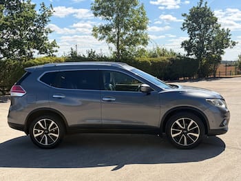 Used Nissan X-Trail 2015 for sale - 79571539: Photo