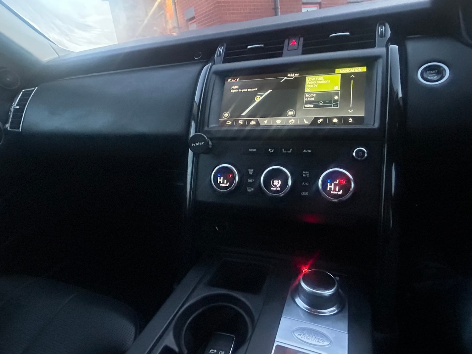 Used Land Rover Discovery 2018 for sale - 77300667: Photo 11