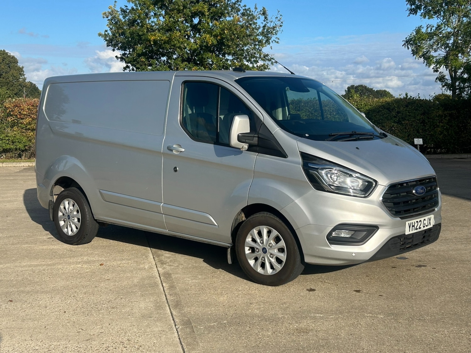 Used Ford Transit Custom 2022 for sale - 76076138: Photo 1