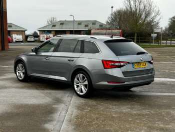 Used Skoda Superb 2016 for sale - 73332285: Photo
