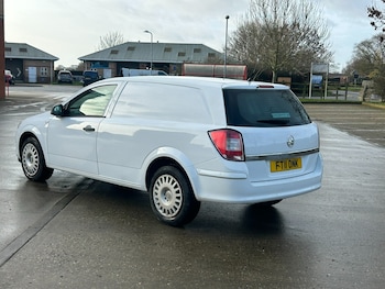 Used Vauxhall Astra Van 2011 for sale - 76882052: Photo