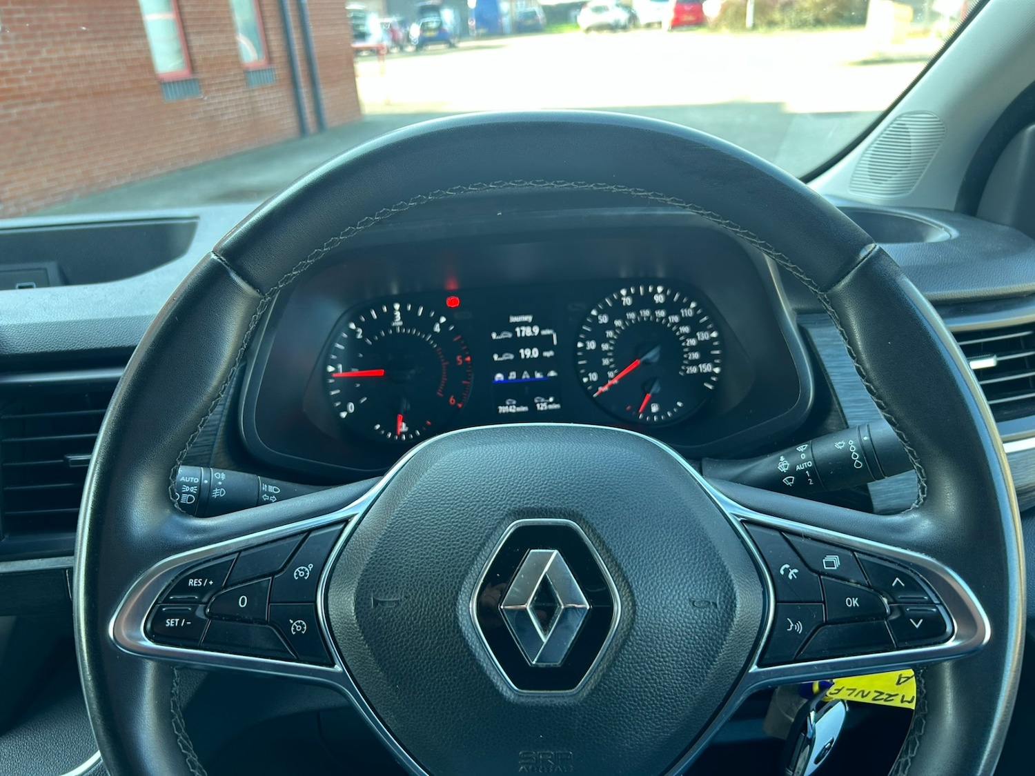 Used Renault Trafic 2022 for sale - 77900858: Photo 10