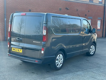 Used Renault Trafic 2022 for sale - 77900858: Photo