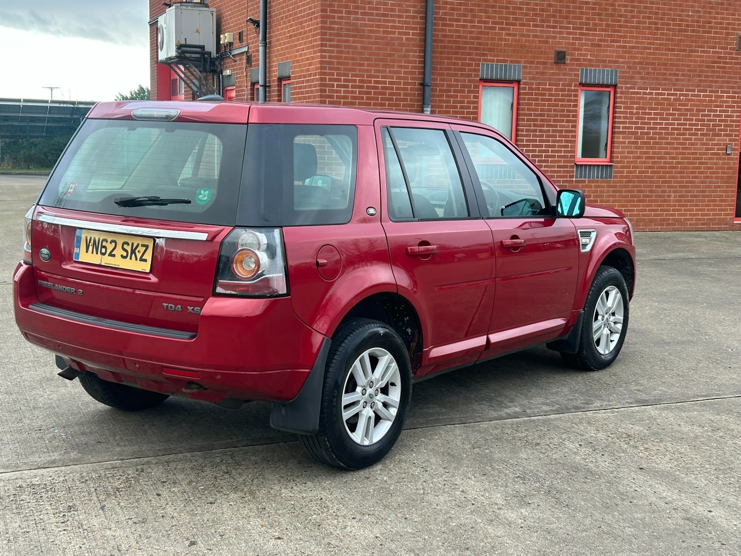 Used Land Rover Freelander 2012 for sale - 76762210: Photo 3