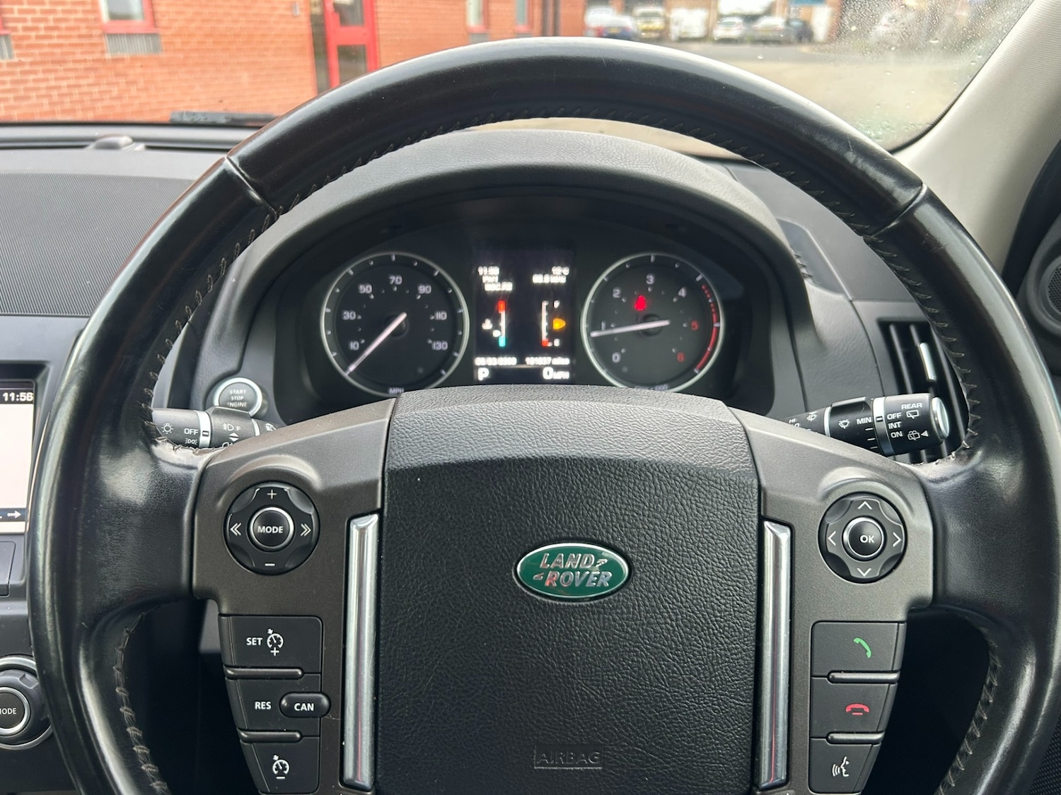 Used Land Rover Freelander 2012 for sale - 76762210: Photo 9