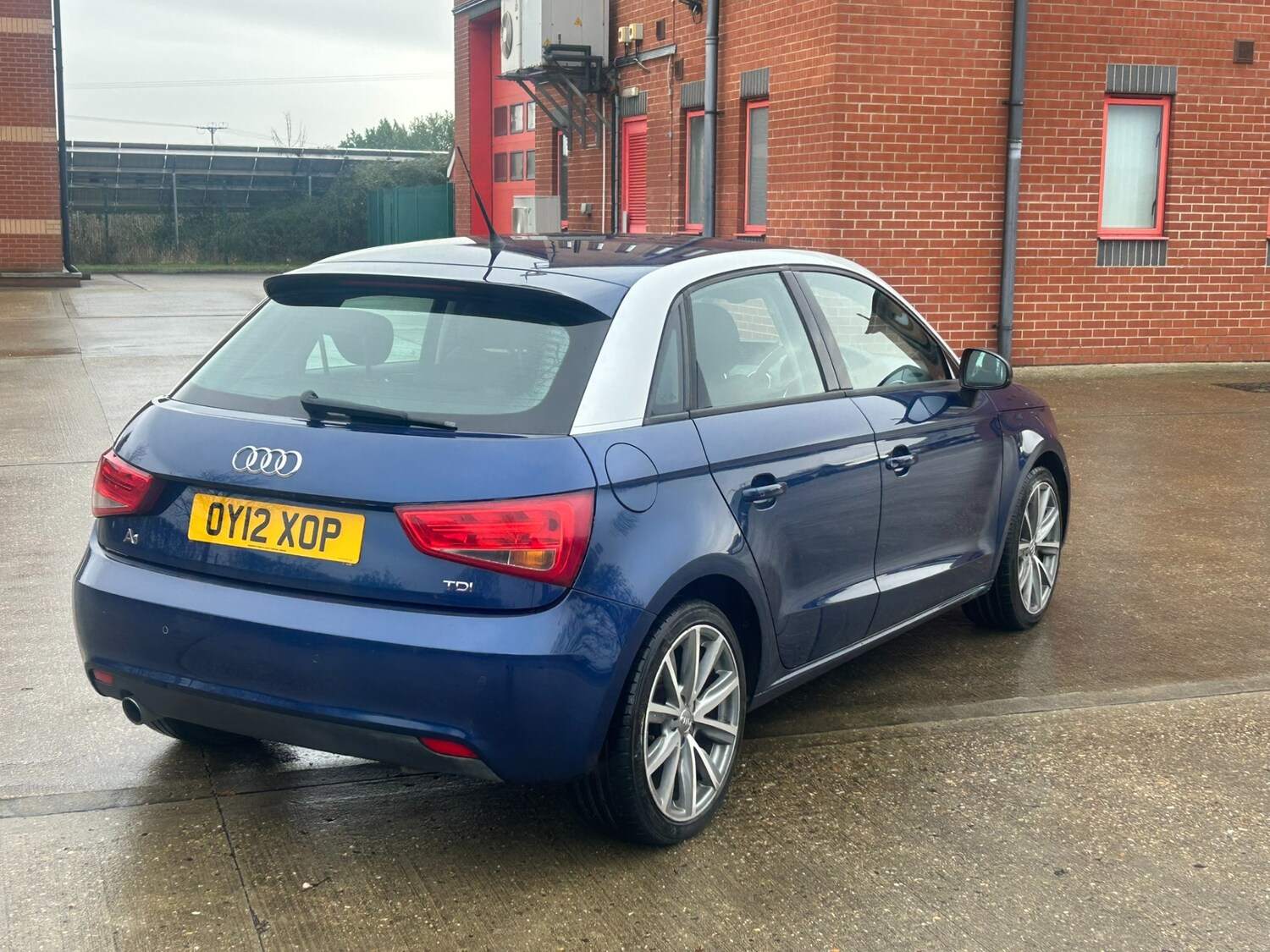 Used Audi A1 2012 for sale - 76615656: Photo 3