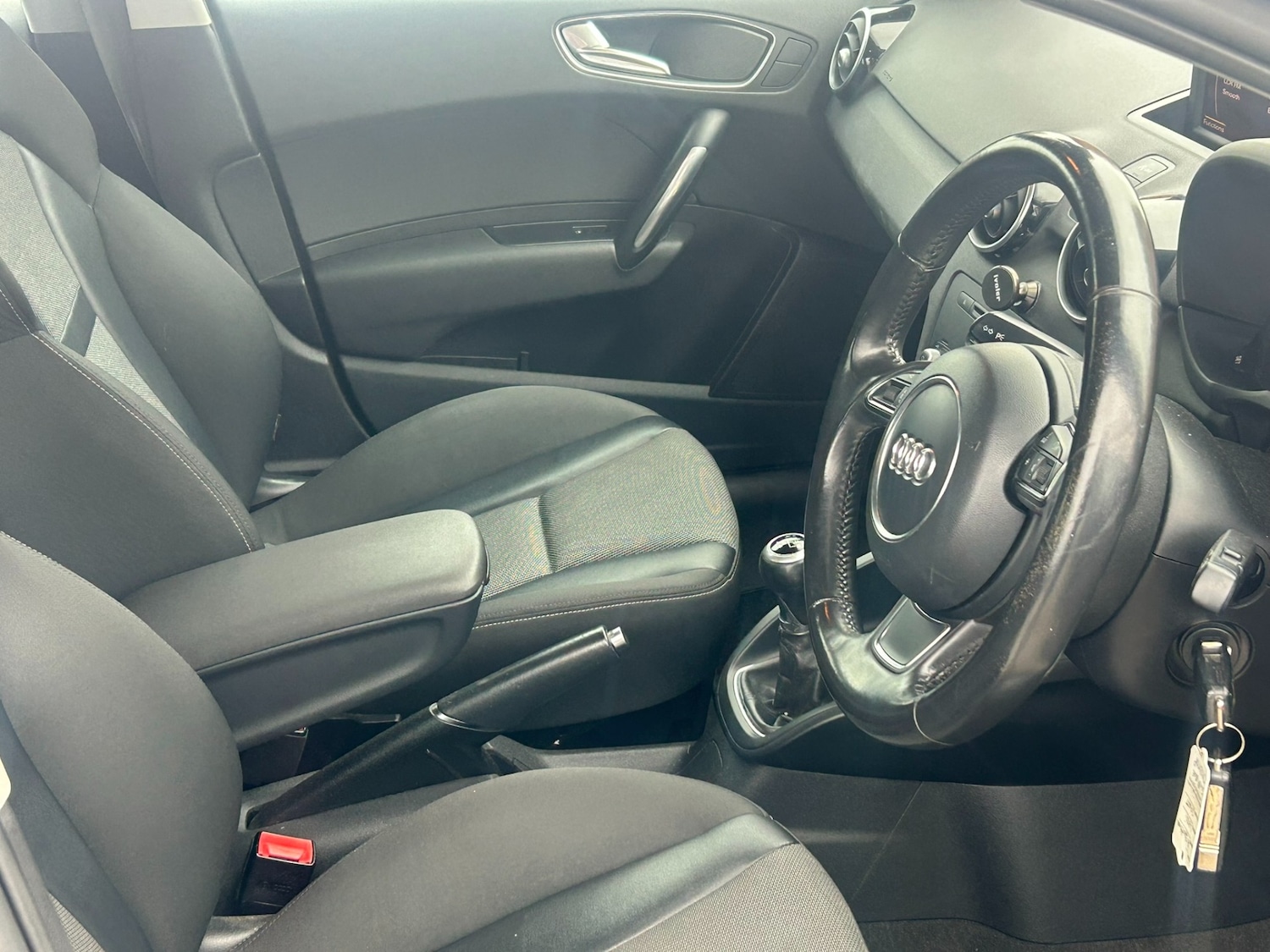 Used Audi A1 2012 for sale - 76615656: Photo 7