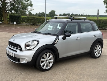 Used MINI Countryman 2016 for sale - 79055418: Photo