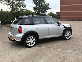 Used MINI Countryman 2016 for sale - 79055418: Photo