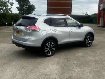 Used Nissan X-Trail 2016 for sale - 75156830: Photo