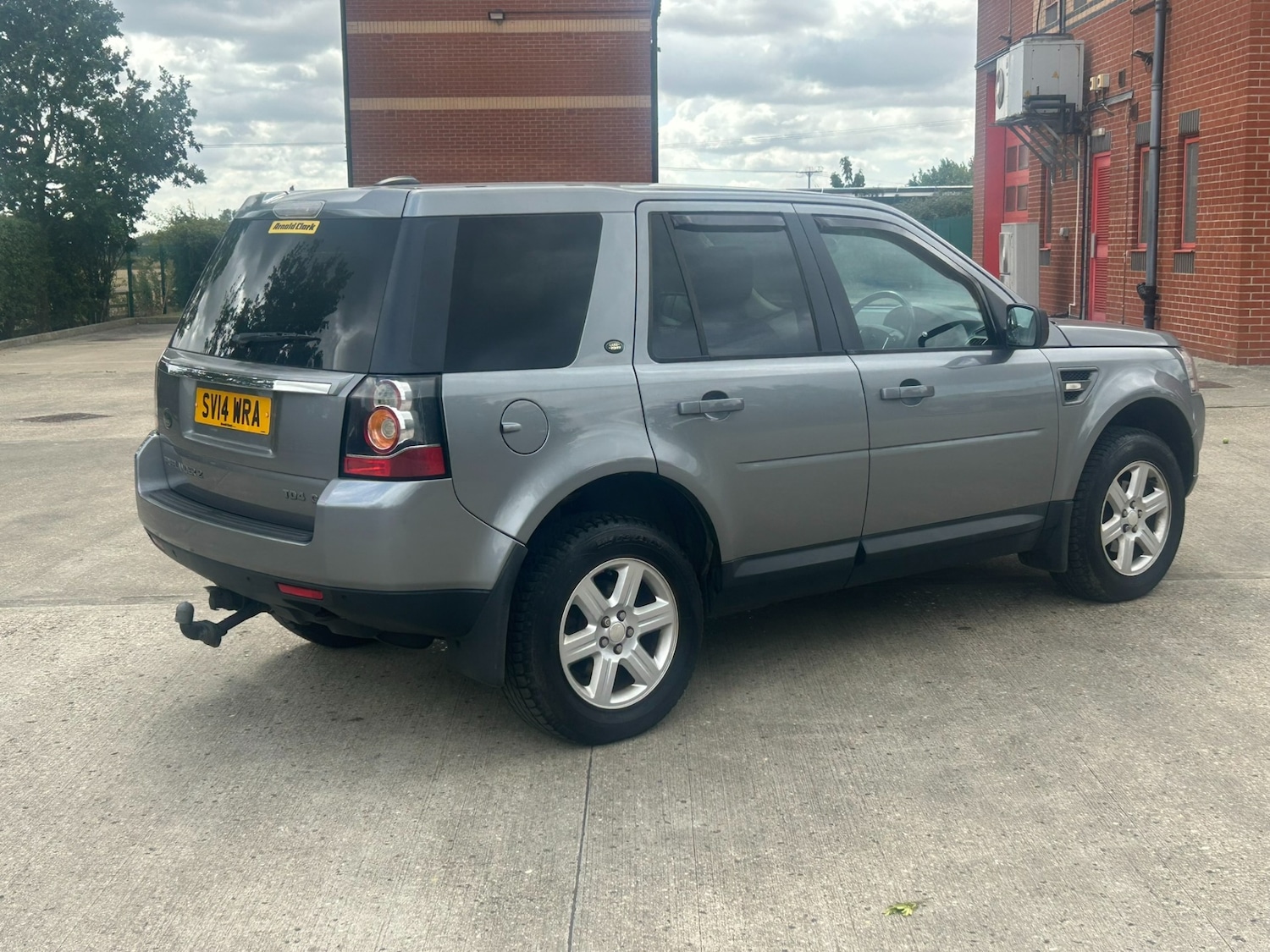 Used Land Rover Freelander 2014 for sale - 76156607: Photo 3