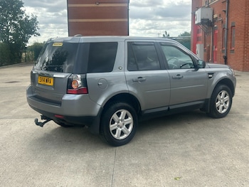 Used Land Rover Freelander 2014 for sale - 76156607: Photo 3