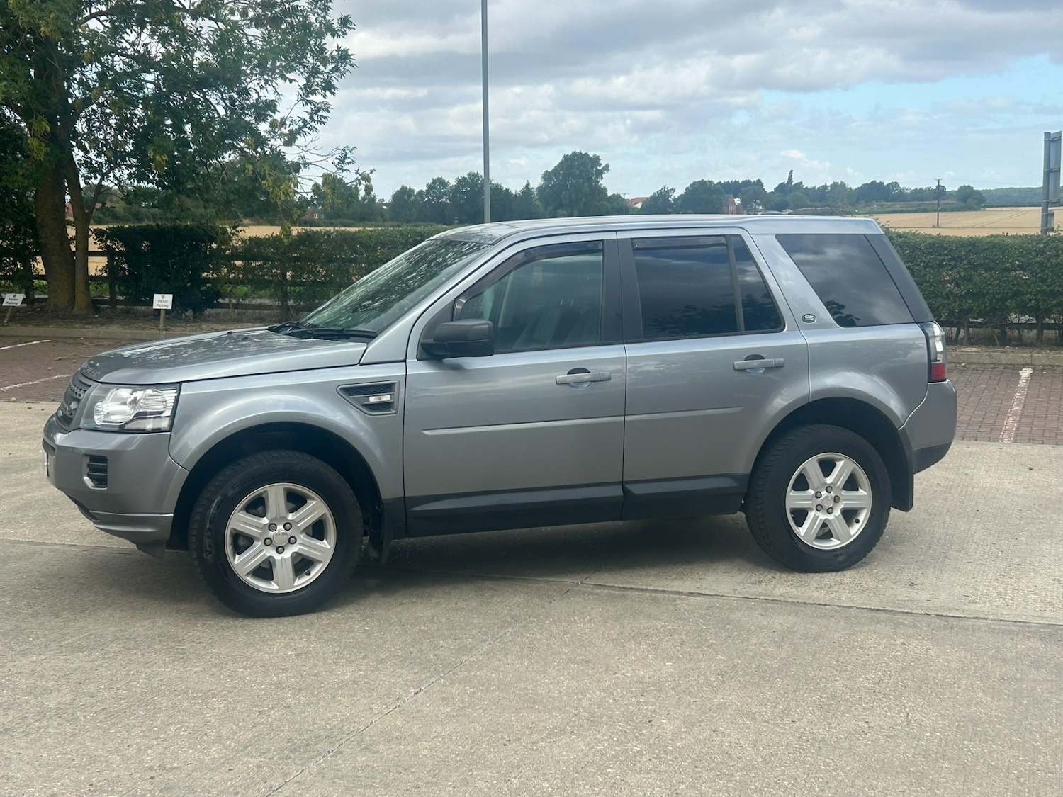Used Land Rover Freelander 2014 for sale - 76156607: Photo 5