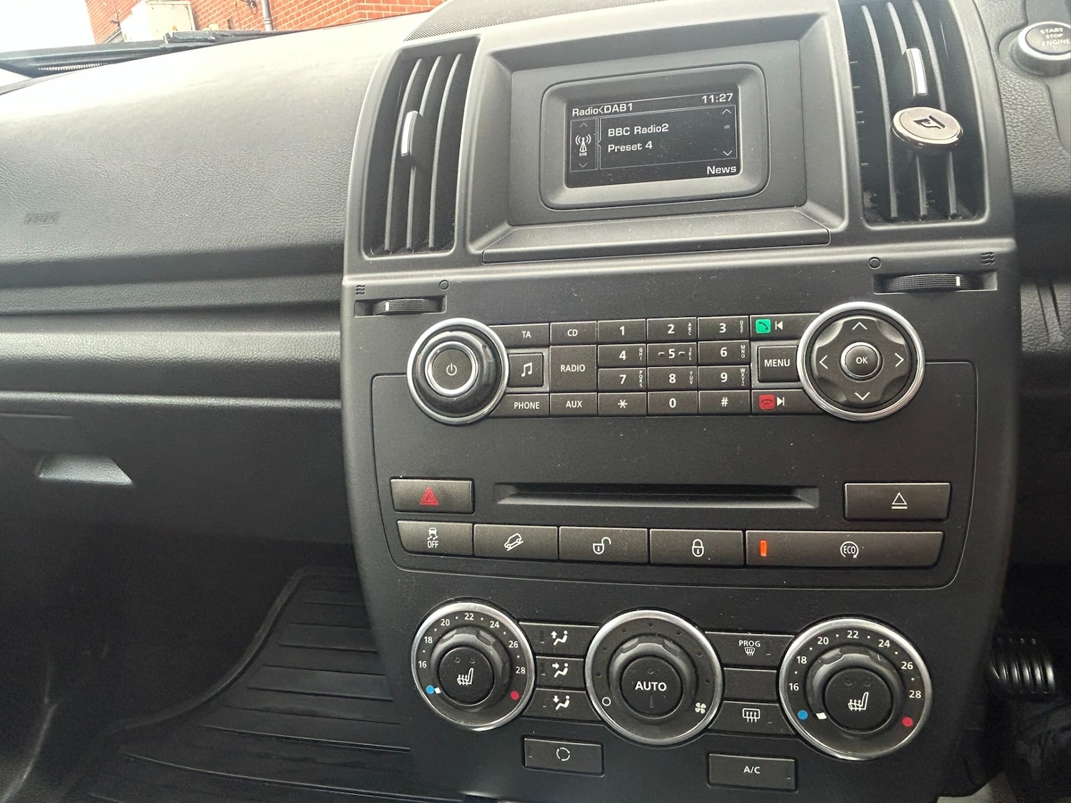 Used Land Rover Freelander 2014 for sale - 76156607: Photo 9