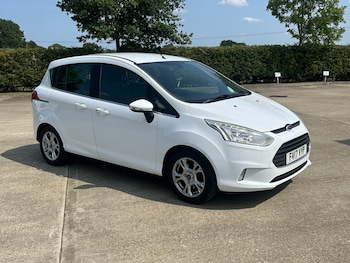 2017 (17) - 1.4 Zetec 5dr