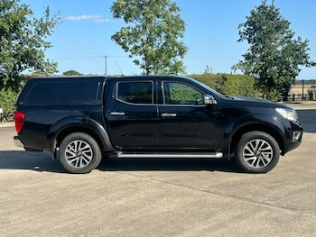 Used Nissan Navara 2018 for sale - 75526857: Photo