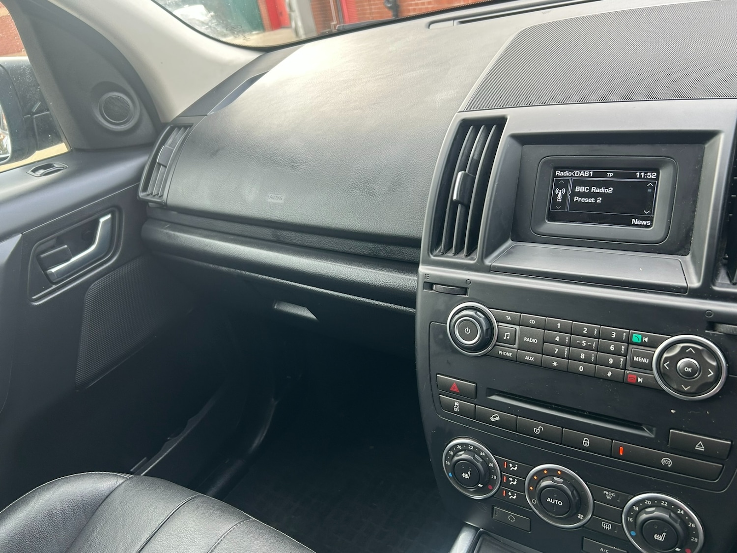 Used Land Rover Freelander 2013 for sale - 77515333: Photo 8