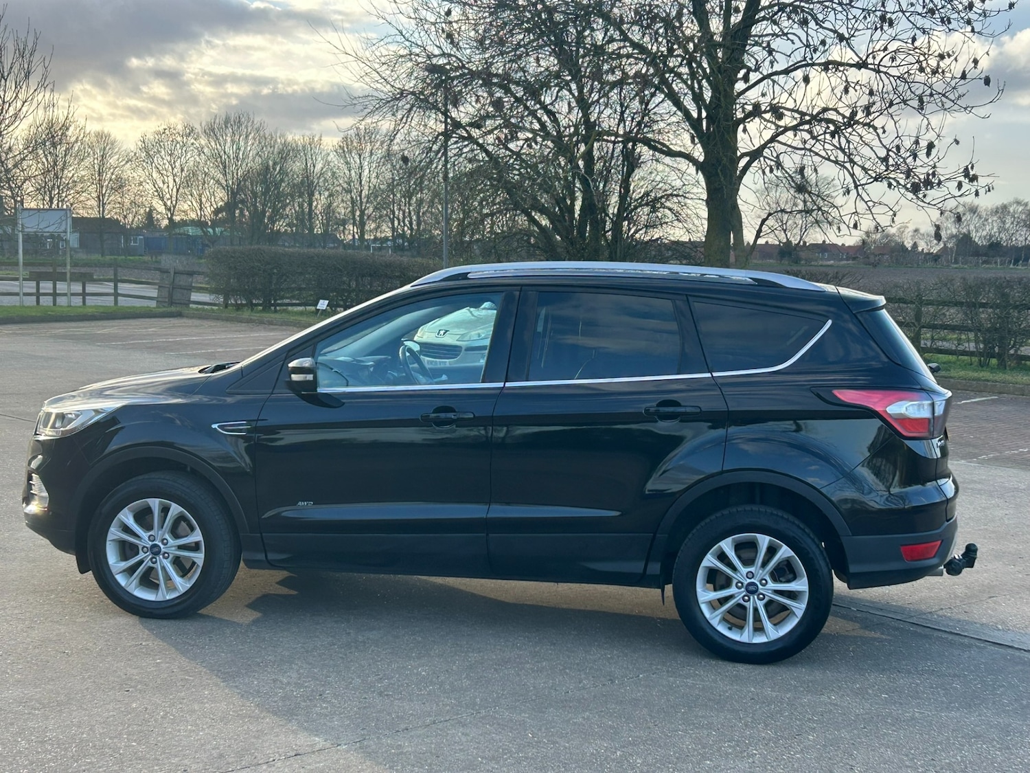 Used Ford Kuga 2017 for sale - 77846692: Photo 4