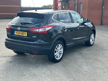 Used Nissan Qashqai 2014 for sale - 77678749: Photo