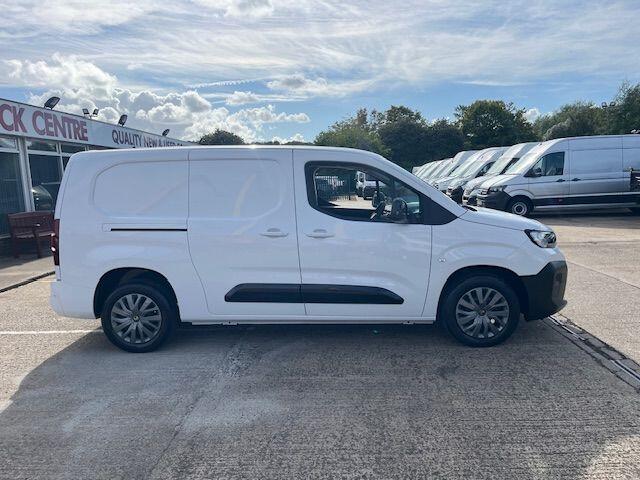 Used Citroen Berlingo 2024 for sale - 77191255: Photo 2
