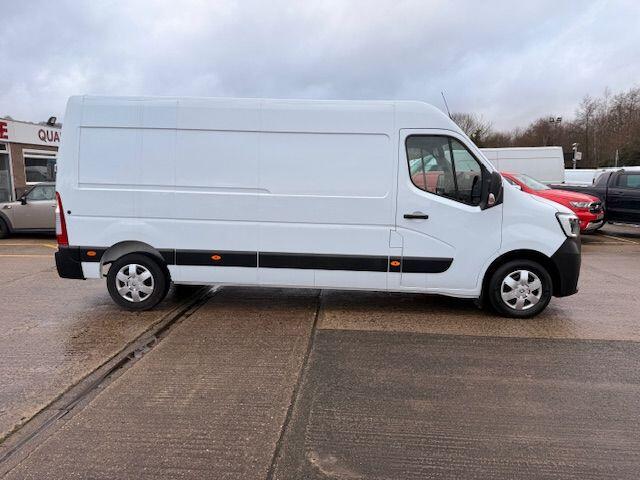 Used Renault Master 2023 for sale - 77496837: Photo 2