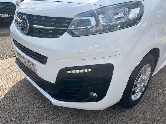 Used Vauxhall Vivaro for sale - 77192006: Photo 12