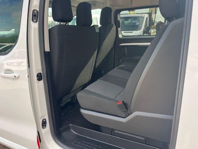 Used Vauxhall Vivaro for sale - 77192006: Photo 17