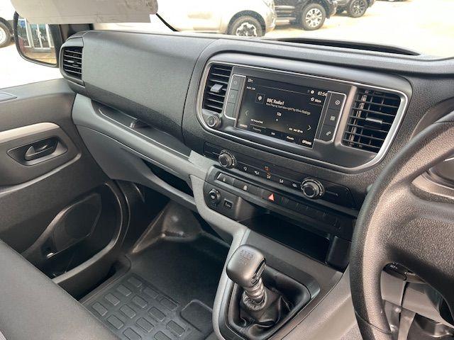 Used Vauxhall Vivaro 2022 for sale - 77191216: Photo 24