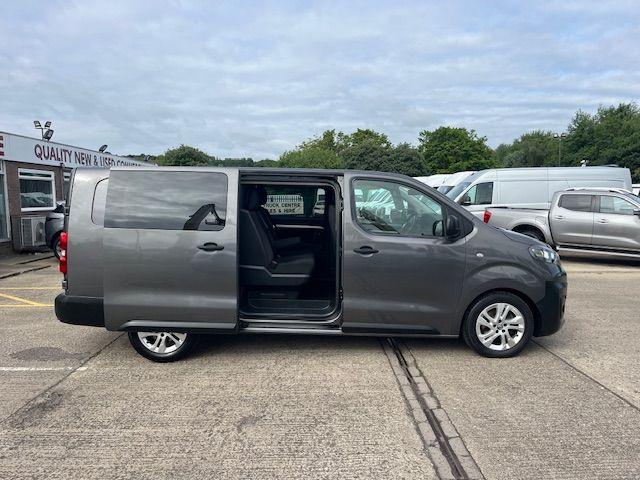 Used Vauxhall Vivaro 2022 for sale - 77191216: Photo 3