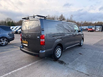 Used Vauxhall Vivaro 2022 for sale - 77696502: Photo