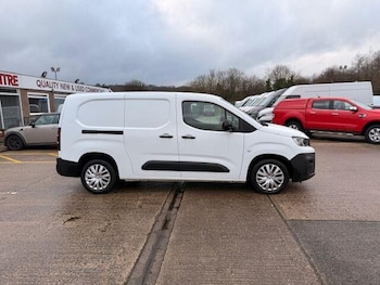 Used Peugeot Partner 2022 for sale - 77496836: Photo