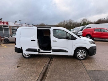 Used Peugeot Partner 2022 for sale - 77496836: Photo