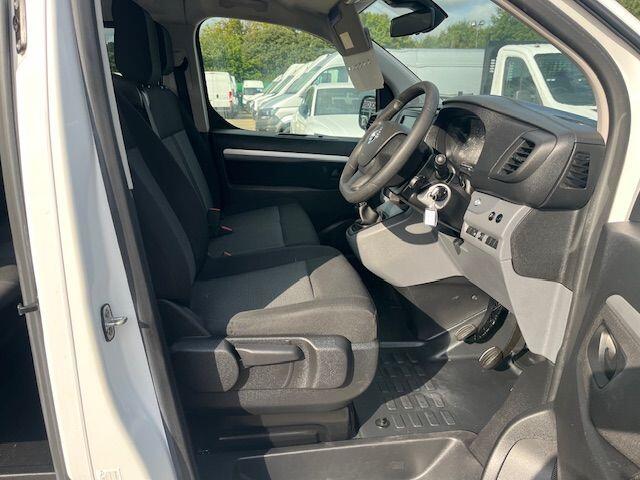 Used Vauxhall Vivaro 2020 for sale - 77440894: Photo 20