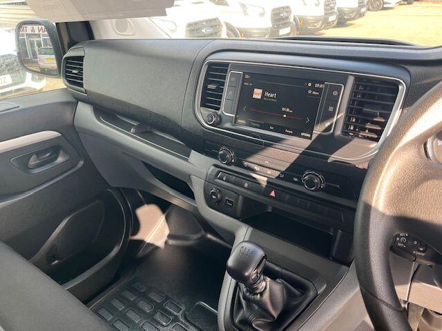 Used Vauxhall Vivaro 2020 for sale - 77440894: Photo 23