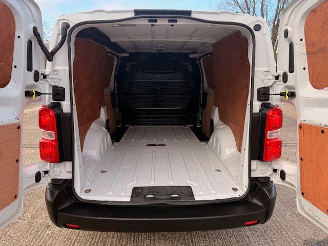 Used Vauxhall Vivaro 2022 for sale - 77586924: Photo 7