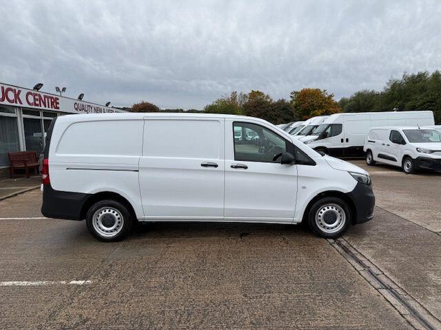 Used Mercedes-Benz Vito 2021 for sale - 77190874: Photo 2