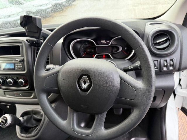 Used Renault Trafic for sale - 77191692: Photo 19
