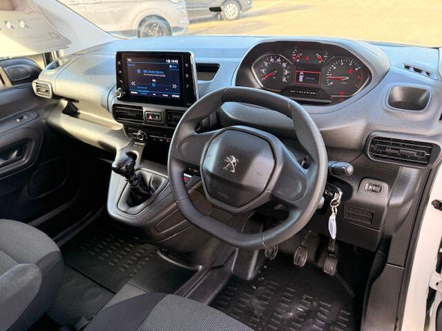 Used Peugeot Partner 2022 for sale - 77625853: Photo 19