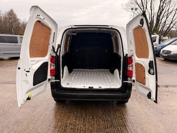 Used Citroen Berlingo 2019 for sale - 77853619: Photo